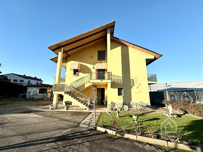 Casa quadrilocale in vendita in Via Enrico Fermi, Cavagnolo