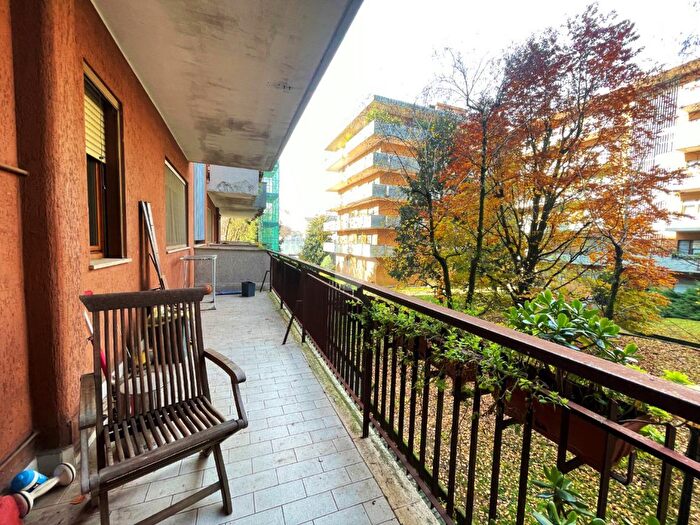 Appartamento bilocale in vendita in Via Aldo Moro, Peschiera Borromeo