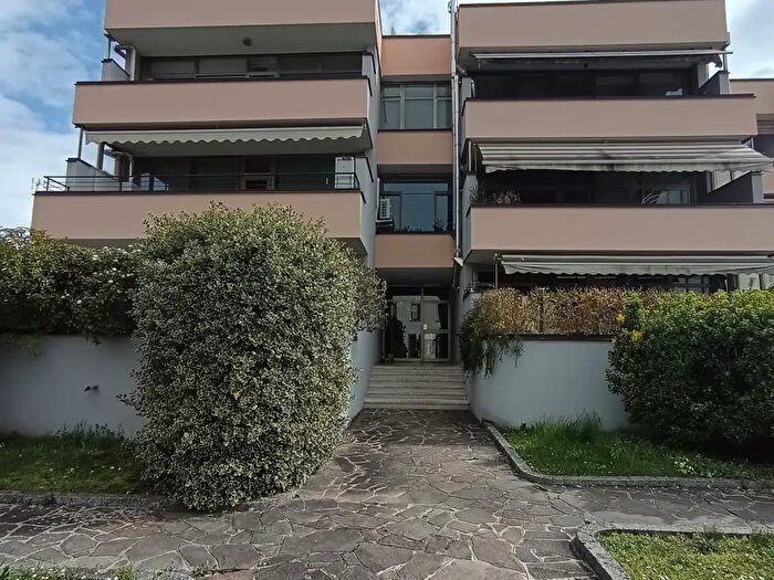 Appartamento trilocale in vendita in Via Maniago, Fanna