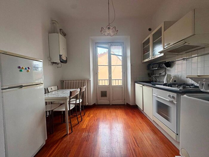 Appartamento trilocale in affitto in Via Paolo Sarpi, Paolo Sarpi, Milano