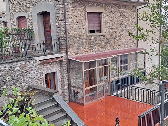 Casa con 6 locali in vendita in Via Turati, Bibbiena