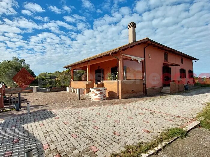 Casa con 5 locali in vendita in Str delle Strillaie, Grosseto