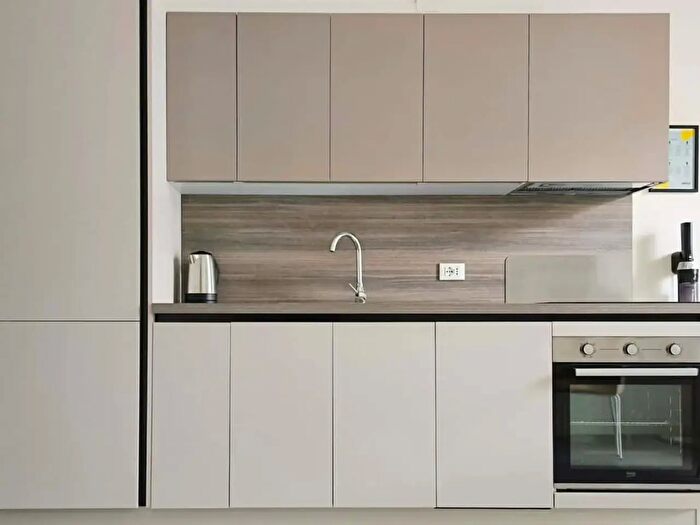 Appartamento monolocale in affitto in Via Adda, Milano