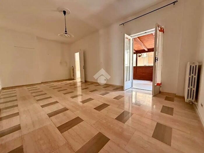 Appartamento quadrilocale in vendita in Via Luigi Castellucci, Bitonto