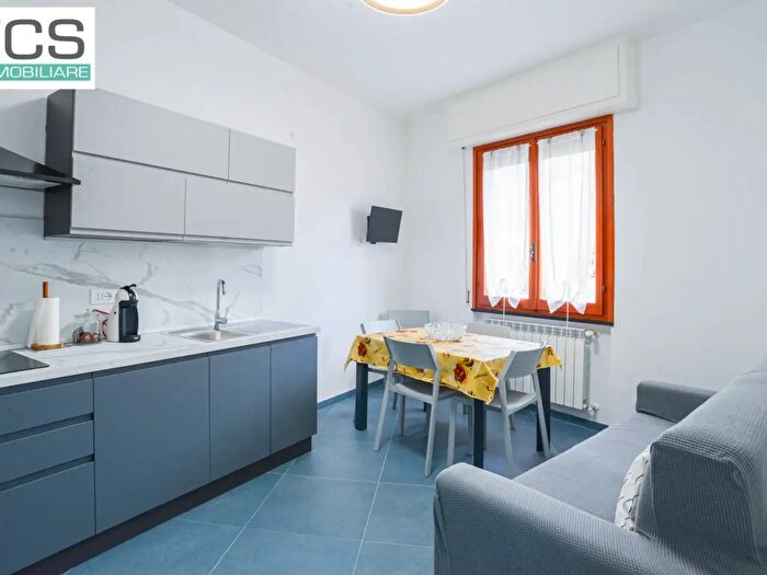 Appartamento bilocale in affitto in Via Gioacchino Rossini, Finale Ligure