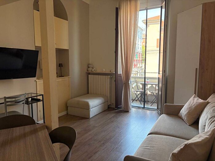 Appartamento bilocale in affitto in Via Francesco Brioschi, Pezzotti Meda, Milano