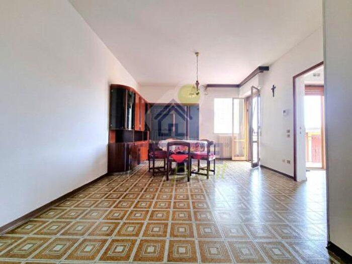 Appartamento trilocale in vendita in Via Vittorio Veneto, Brembio