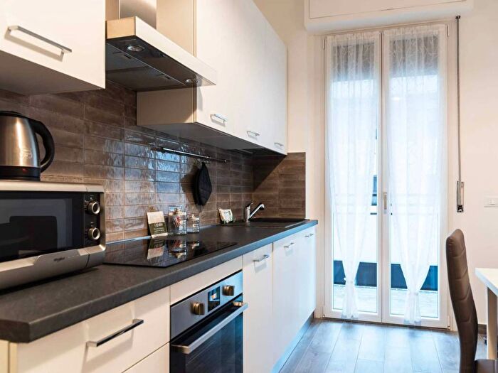 Appartamento bilocale in affitto in Via Privata Val Mesolcina, Corvetto, Milano