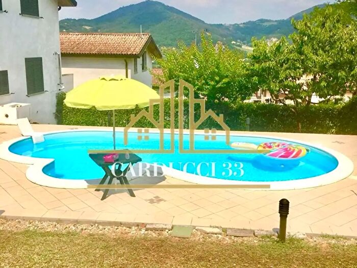 Casa con 7 locali in vendita in I Mangiagalli, Godiasco Salice Terme