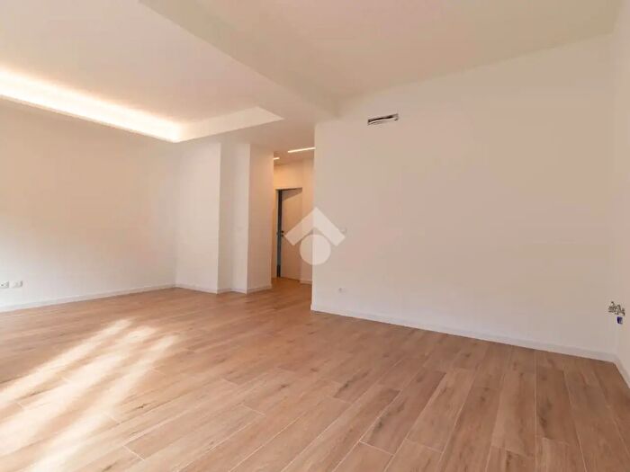 Appartamento quadrilocale in vendita in Ristrutturato Totalmente Via Capra, Rivoli