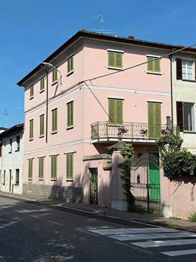 Casa quadrilocale in vendita in Castelleone, Castelleone