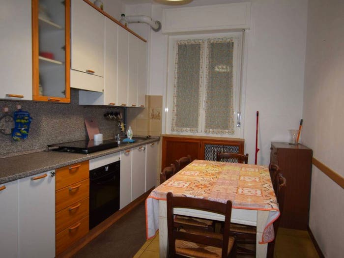Appartamento trilocale in affitto in Via Vincenzo Gioberti, Montanara Cinghio, Parma