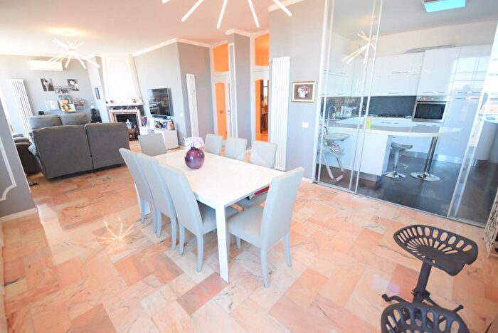 Appartamento quadrilocale in vendita in CSo Giacomo Matteotti, Seregno