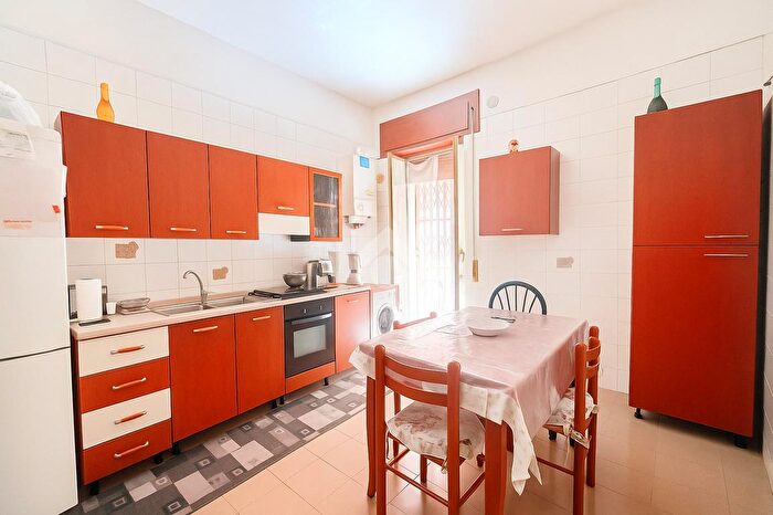 Appartamento trilocale in vendita in Via Alessandro Manzoni, Foggia