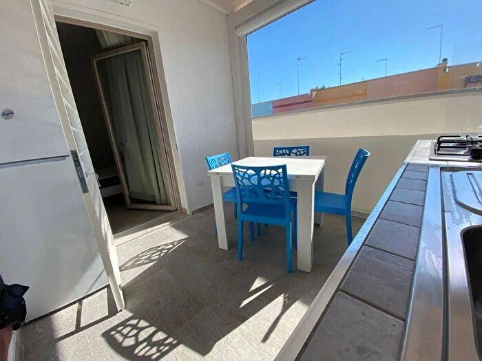 Appartamento con 8 locali in vendita in Via Martino V Porto Cesareo Lecce, Porto Cesareo