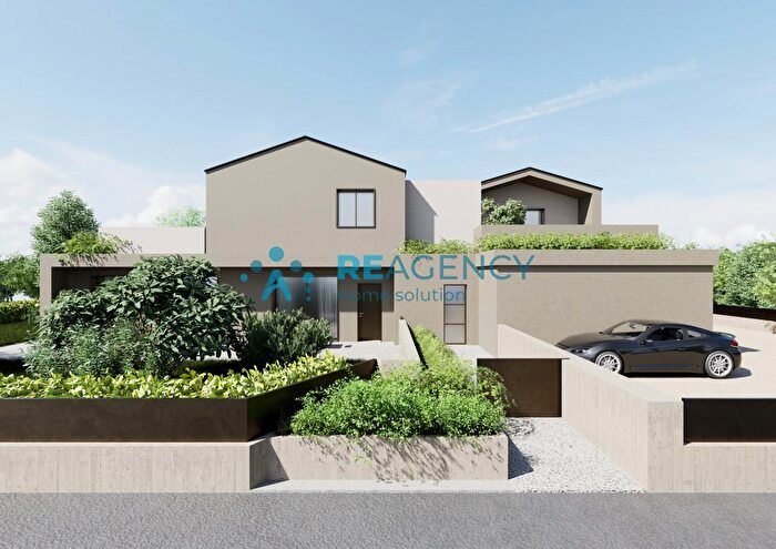 Appartamento quadrilocale in vendita in Via Crea, Isola Vicentina