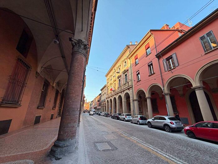 Appartamento bilocale in affitto in Via Santo Stefano, Santo Stefano, Bologna