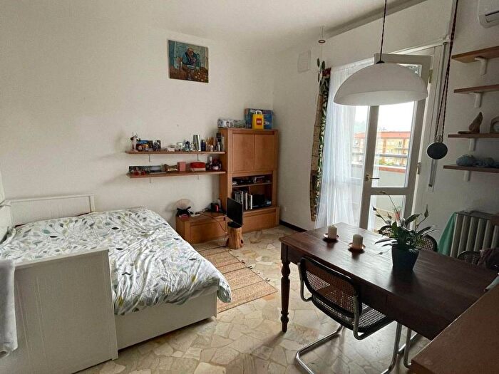 Appartamento trilocale in affitto in Via Francesco Rismondo, Via Veneto Borgo Trento, Brescia