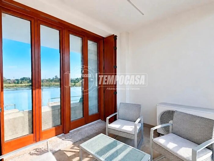 Appartamento trilocale in vendita in Via Monte Cervino, Brugherio