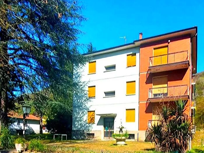 Appartamento con 6 locali in vendita in Monterenzio