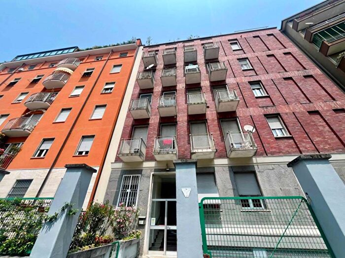 Appartamento bilocale in affitto in Via Umberto Masotto, Argonne Corsica, Milano