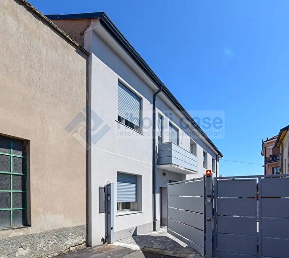 Casa trilocale in vendita in Seregno