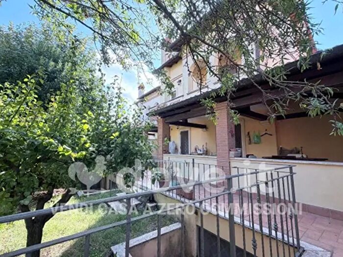 Casa quadrilocale in vendita in Via Pozzo del Principe, Rocca Di Papa