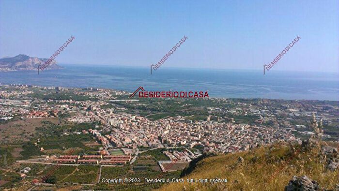 Casa trilocale in vendita in Via l Portella di Mare Pa Italia, Misilmeri