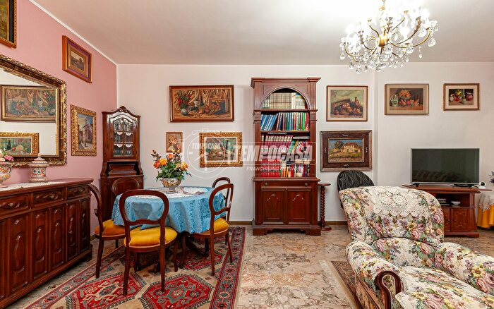 Appartamento quadrilocale in vendita in Via Eugenio Curiel, Crevalcore