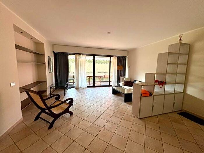 Appartamento trilocale in affitto in Via Giuseppe Verdi, Milano, Basiglio