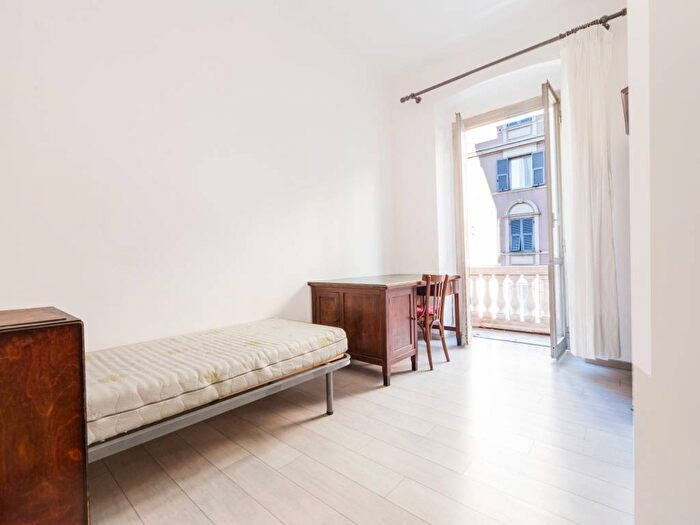 Appartamento con 6 locali in affitto in Via Giovanni Torti, San Fruttuoso, Genova