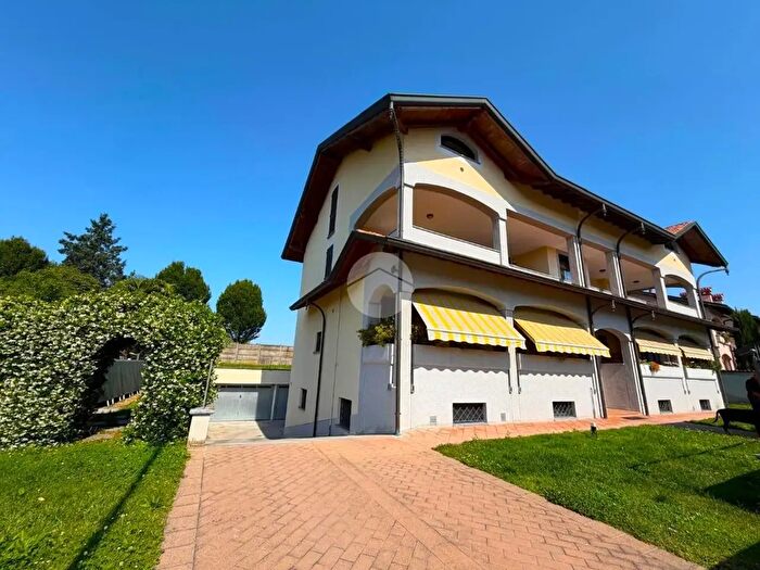 Appartamento bilocale in vendita in Via Gaetano Donizetti, Boffalora Sopra Ticino