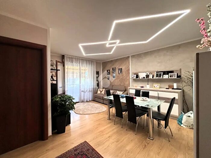 Appartamento trilocale in vendita in Via Belli, Cadoneghe