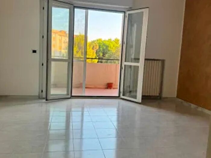 Appartamento quadrilocale in vendita in Via Italia, Soverato