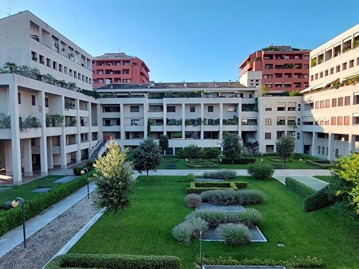 Appartamento monolocale in affitto in Via Angelo Ramazzotti, Parco, Monza