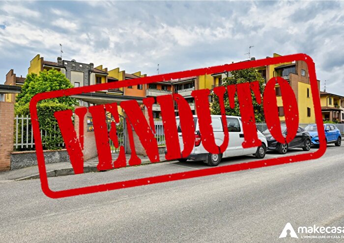 Appartamento trilocale in vendita in Via Giosuè Carducci, Casalmaiocco