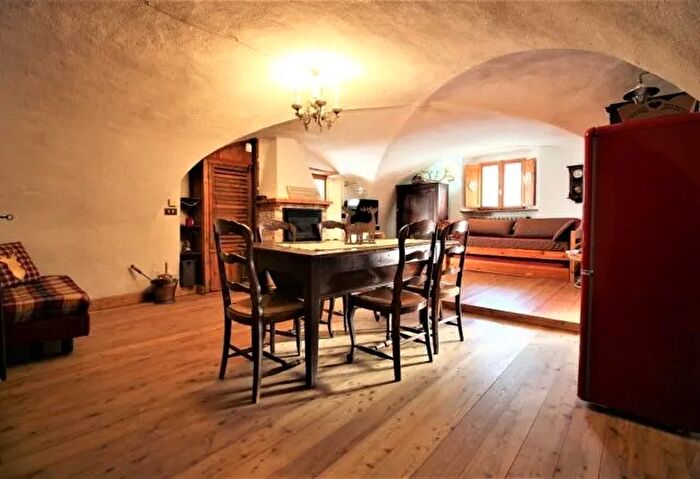 Appartamento bilocale in affitto in Sauze Di Cesana