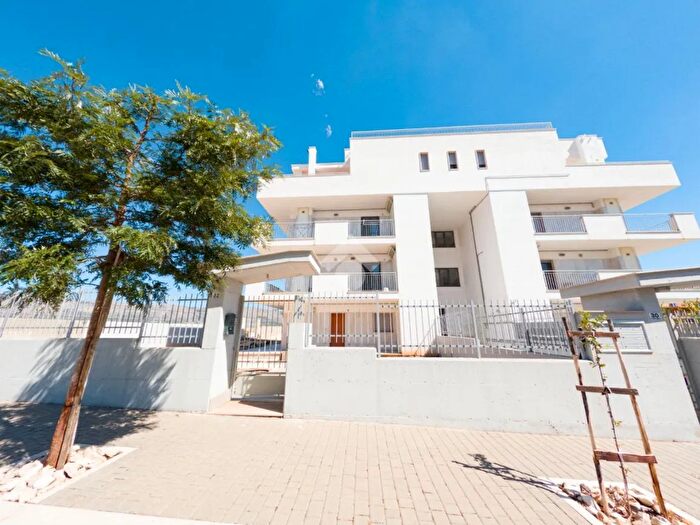 Appartamento trilocale in vendita in Via Alberto Moravia, Manfredonia