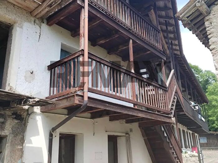 Appartamento con 6 locali in vendita in Via Montagne, Cesiomaggiore