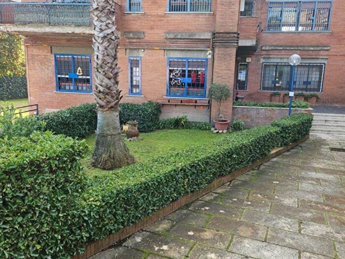 Appartamento trilocale in affitto in Posillipo, Napoli