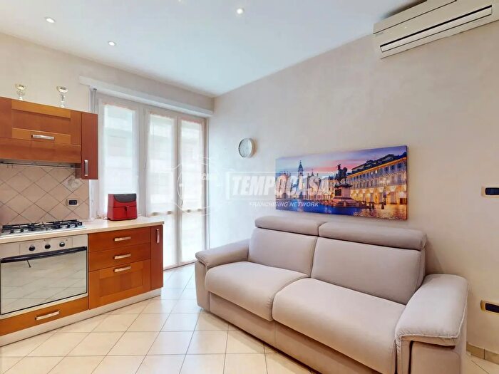 Appartamento bilocale in vendita in Via Tripoli, Torino