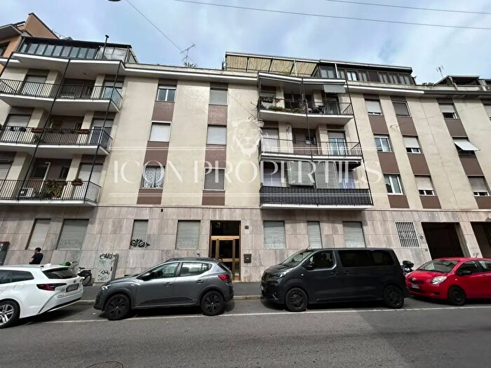 Appartamento bilocale in vendita in Via Pietro Andrea Saccardo, Milano