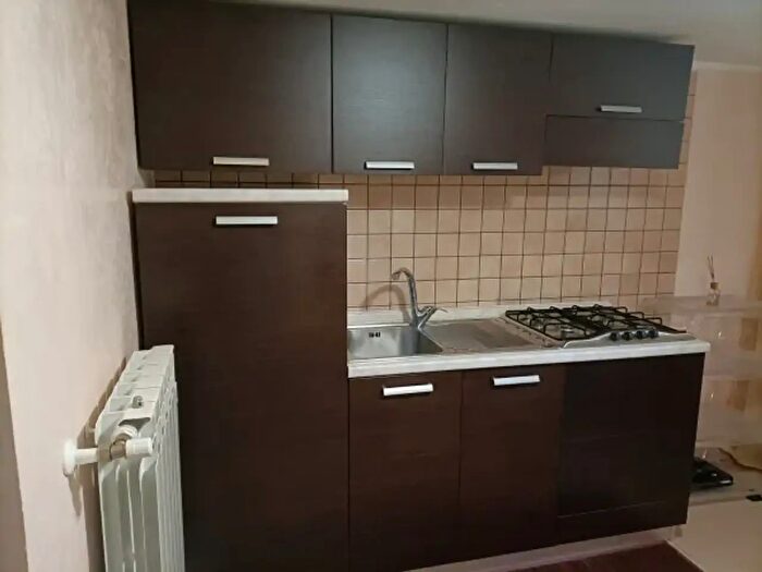 Casa monolocale in affitto in Via Monsignor Armando Fares, Catanzaro