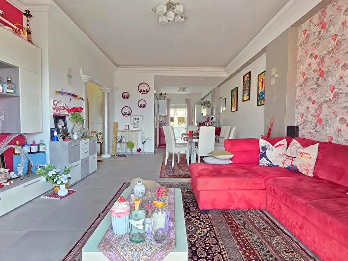 Appartamento trilocale in vendita in Via Erta San Domenico Snc, Milazzo