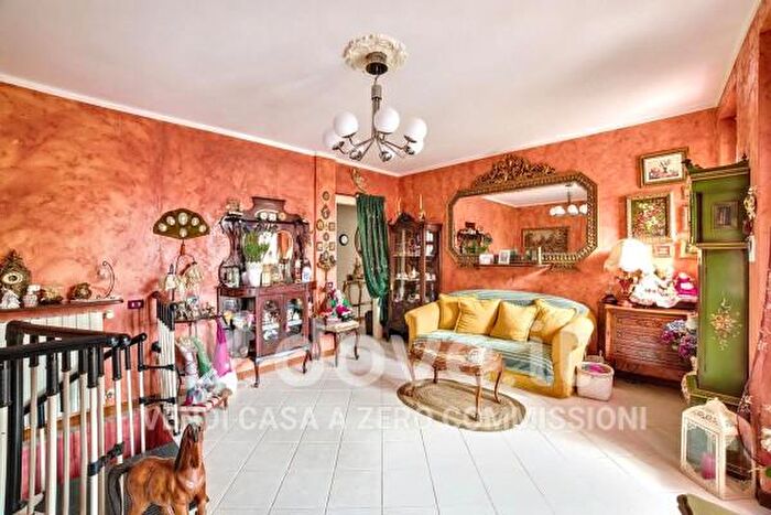 Casa con 5 locali in vendita in Via a Gramsci, Trezzano Rosa