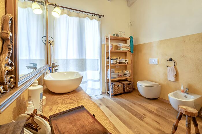 Appartamento con 5 locali in vendita in Trinità dAgultu e Vignola