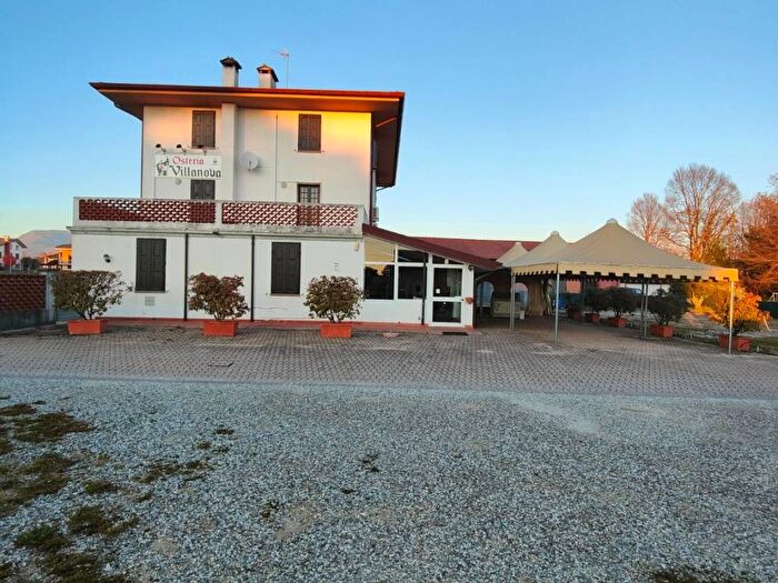 Casa con 6 locali in affitto in Via Nazionale, Villanova, San Daniele del Friuli