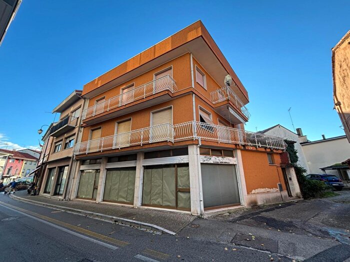 Casa con 6 locali in vendita in San Giorgio Di Nogaro