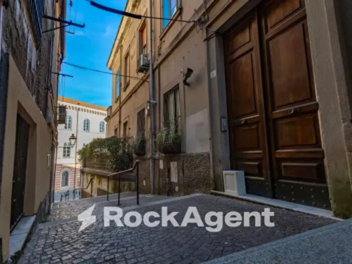 Appartamento trilocale in vendita in Salita II del Rosario, Catanzaro