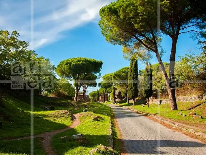 Casa con 6 locali in affitto in Via Appia Antica, Roma